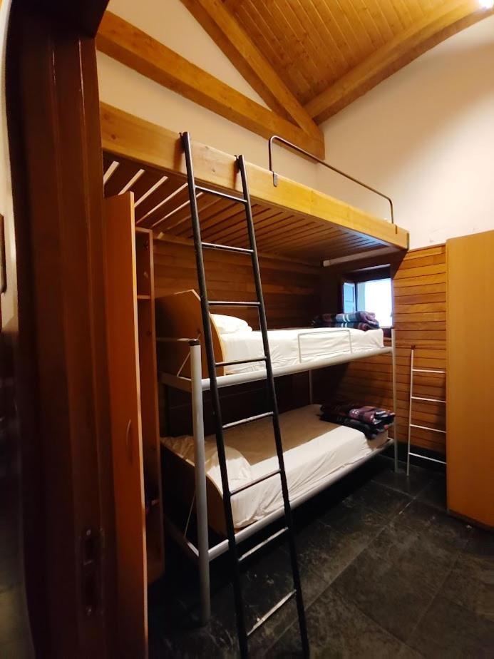 Kyomu Resort Hostel Velilla del Rio Carrion المظهر الخارجي الصورة